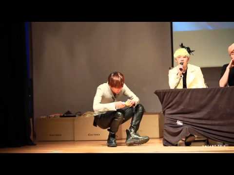 151219 V at Fansign Event