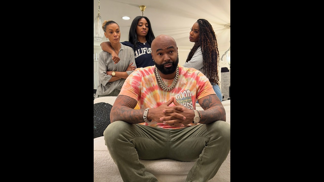 When Domini, her mother and Sunny triple team Mike!