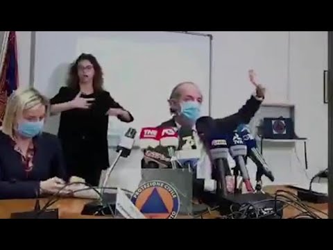 Zaia fa confusione con l’inglese e sbaglia pronuncia: i “caregiver” diventano «gli autisti di...