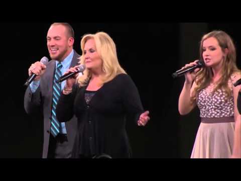 Karen Peck and New River "We Shall Wear a Robe and Crown" at NQC 2015