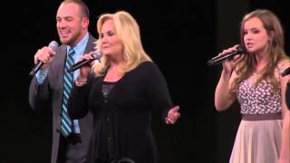 Karen Peck and New River &quot;We Shall Wear a Robe and Crown&quot; at NQC 2015