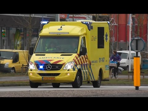 Compilatie Ambulances met Spoed in Groningen - Naar meldingen en het UMCG