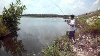 preview picture of video 'Brushy Creek Bass Fishing | July Bass Fishing | Bass Fishing Using A Lipless Crankbait'