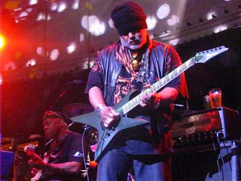 Parliament/Funkadelic 2013 (part5) °°°MAGGOT BRAIN°°°ft. Michael Hampton***