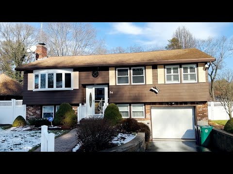 Tour this Move-In Ready Home in Billerica, MA Under $650,000