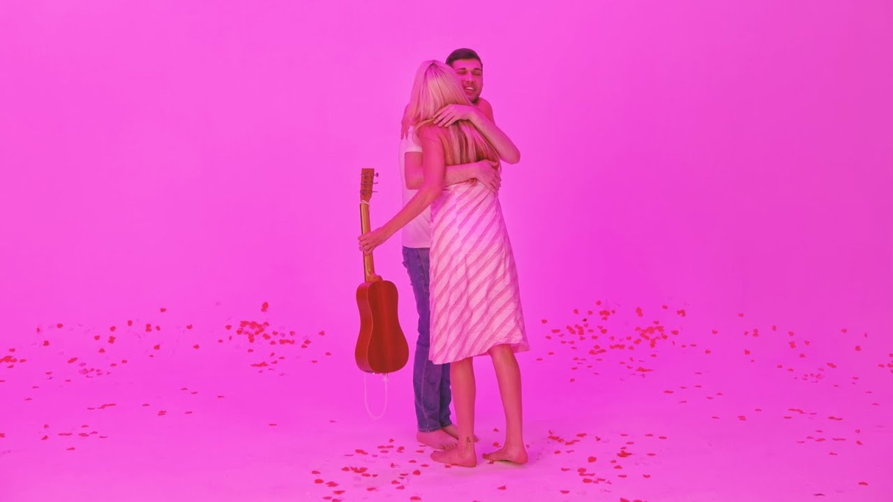 Mila Robert - I Love Me I Love Boys