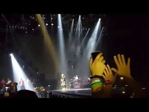 A Te - Lorenzo nei Palazzi dello Sport 2015/2016 @Unipol Arena -