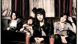 The Kooks - Stormy Weather