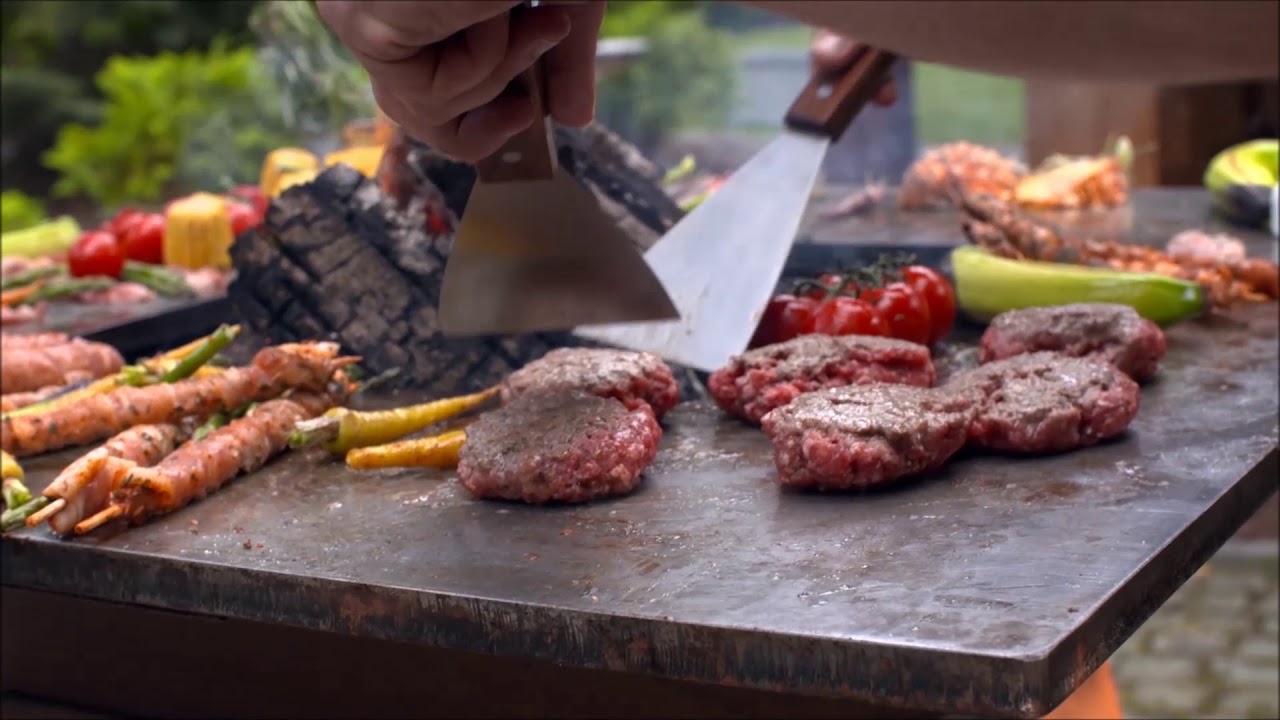 Quan Premium Medium Wood Fired BBQ