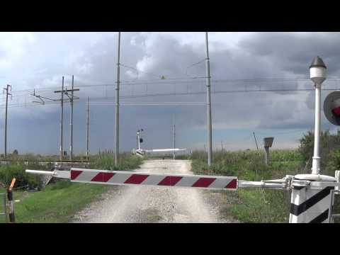 Passaggio a livello di via Luigi Galvani - Molinella (BO) / Level Crossing / trecere de nivel