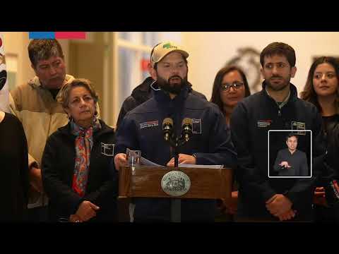 Cabo de Hornos: Presidente Gabriel Boric visita Centro Subantártico