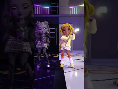 Who fell in love with Wednesday 🙋🏼♀️| Luna and Sunny | Rainbow High