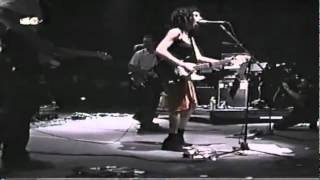 PJ Harvey Benicassin, Spain 98, Snake