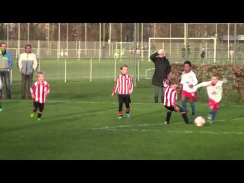 00311 Alphense Boys F11 - Uit