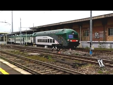 E464 403+5 piano ribassato+pilota 2 piani Trenord - Milano Greco - 13/04/2023