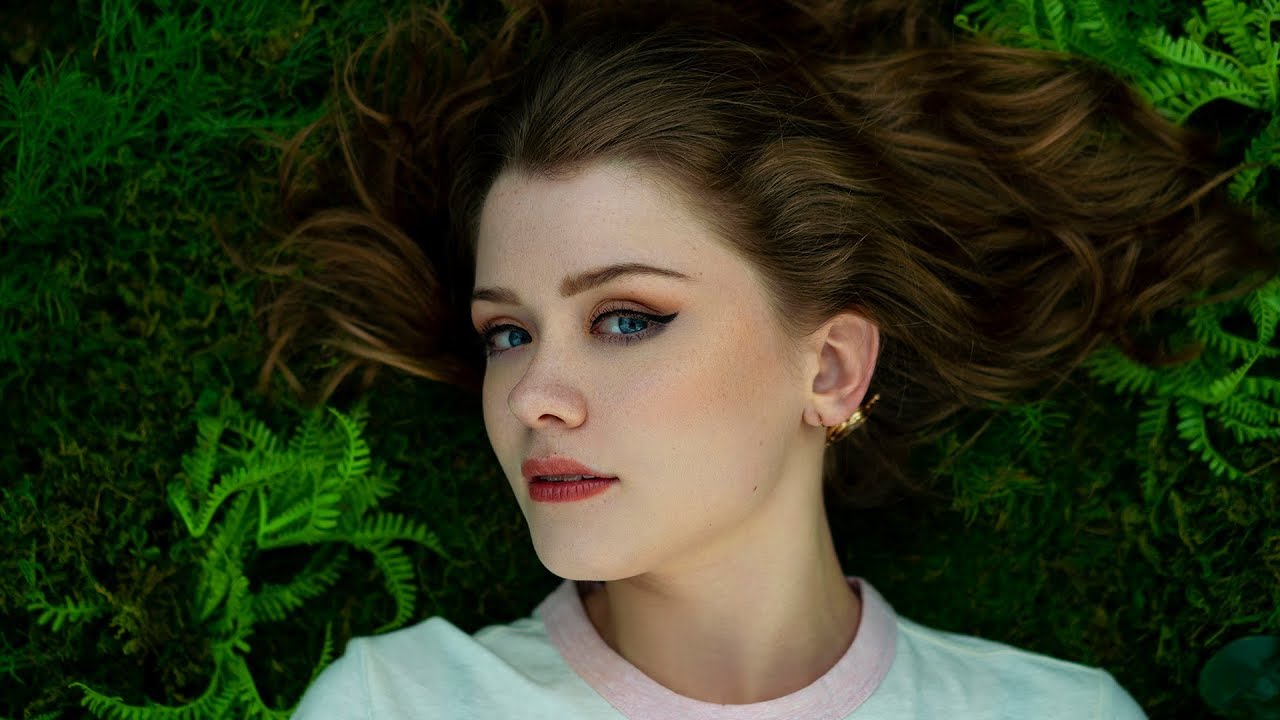 Maisie Peters — Stay Young