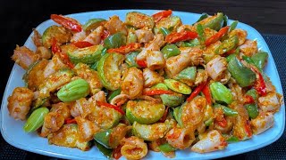 Download lagu Saute salted squid and eggplant mp3