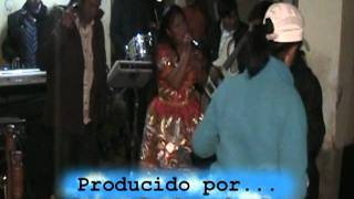 preview picture of video 'Ancash Aija La Merced (Yudy Romero canta en un Cumpleaños)'