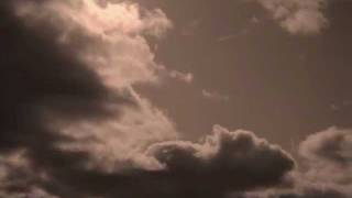 Yann Tiersen ft Elizabeth Fraser - Kala.