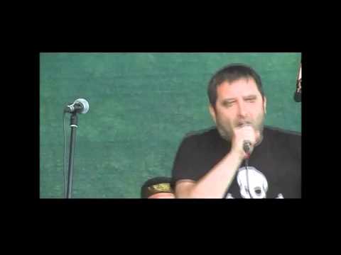 Beaton Hard - Whole Lotta Rosie AC/DC