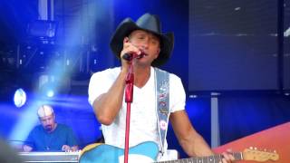 Tim McGraw Everywhere Live in Nashville LP Field 6-23-12