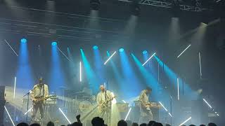Everything Everything - Warm Healer