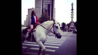 YELLE - Bouquet final (subtítulos en español)