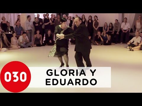 Gloria y Eduardo Arquimbau – El flete
