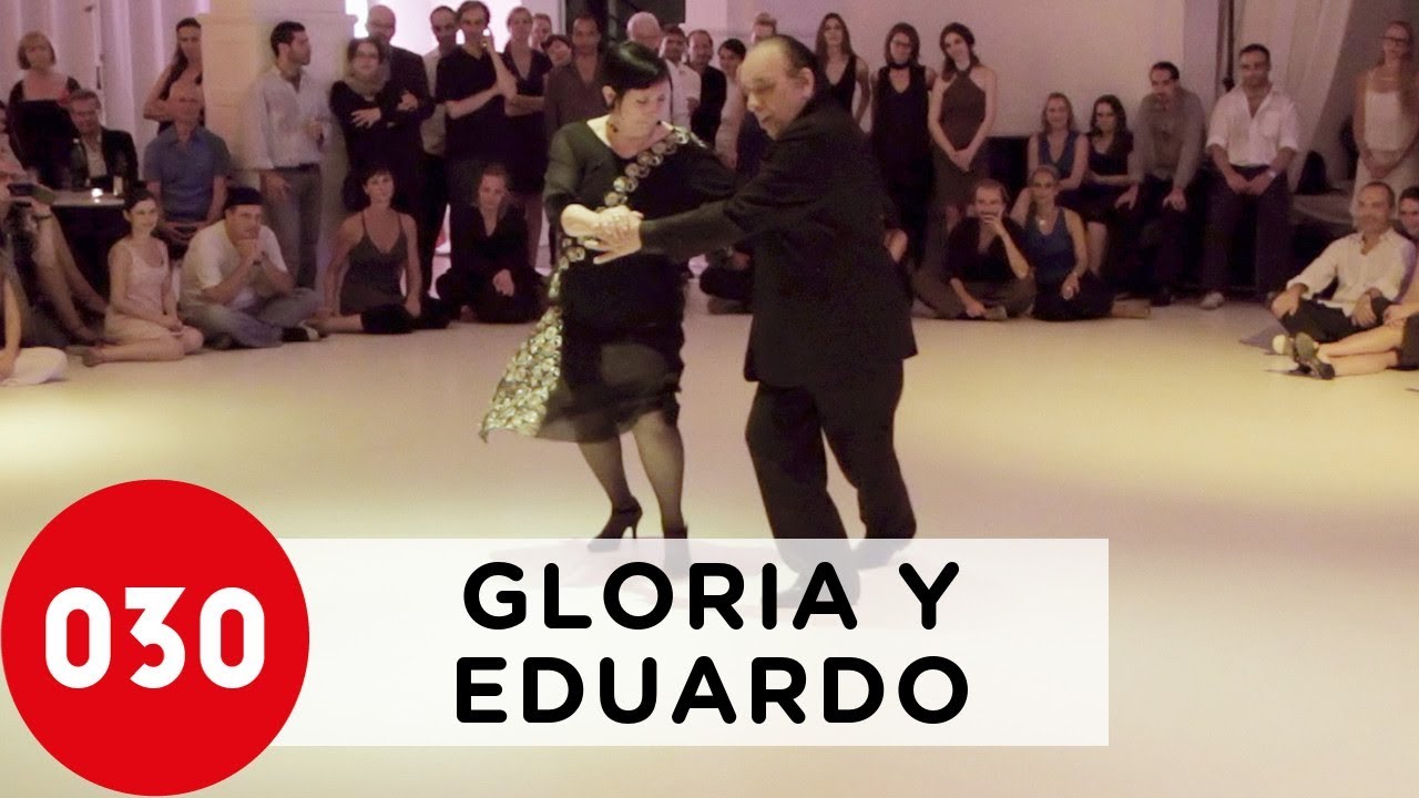 Gloria y Eduardo Arquimbau – El flete