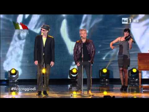 Francesco De Gregori & Ligabue - Viva l'Italia