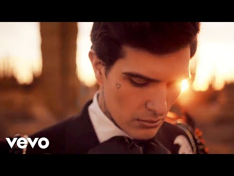 Adriel Favela - En Este Amor (Video Oficial)