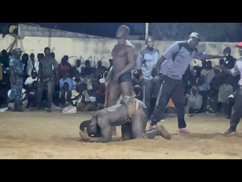QUART DE FINALE BOU NÉKH BABACAR TINE VS BOY MARONE À NIAKHAR LE 13 DÉCEMBRE 2025 