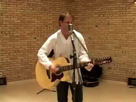 RODRIGO SANTOS - Um Pouco Mais de Calma (Clipe | Em estúdio)