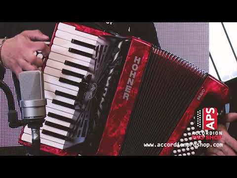 Hohner Bravo II 48 Accordion image 10