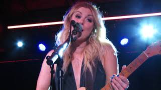 Lindsay Ell - Champagne live @ Borderline London
