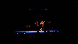 TANGO EN LA ESQUINA DE HOMERO MANZI, TEMA EL PORTEÑITO