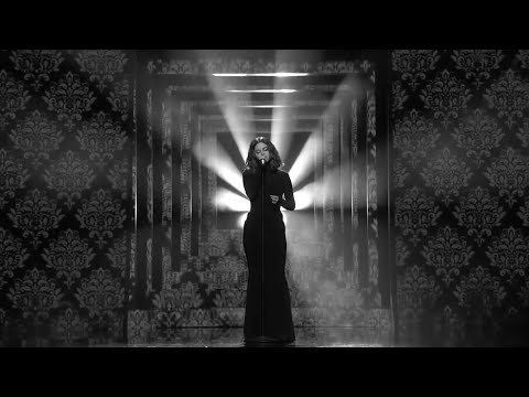 Selena Gomez - Lose You To Love Me / Look At Her Now (Live At The AMAs / 2019)