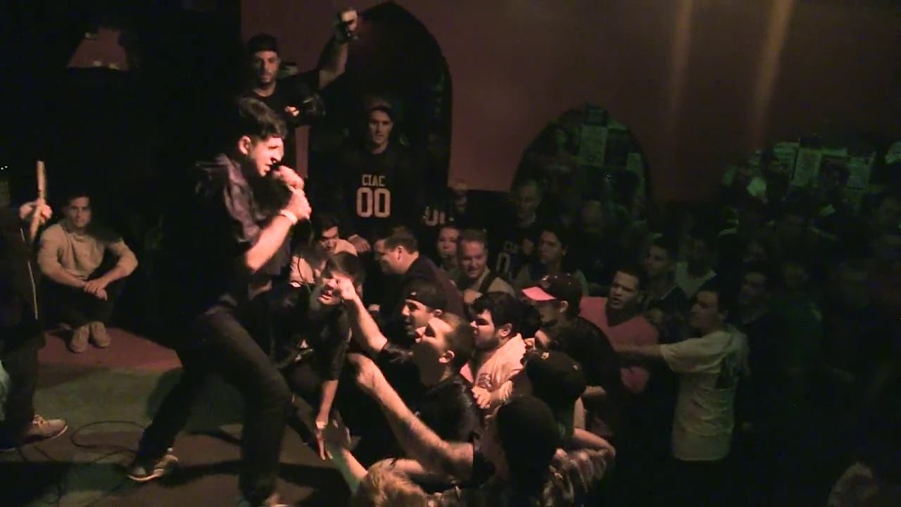 [hate5six] Caught In A Crowd - October 18, 2014