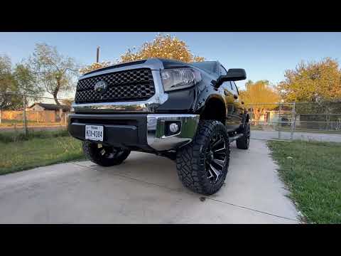 6\u201d Rough Country Lift 2020 Tundra