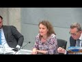 Leijten (SP): Toeslagenouders worden WEGGEZET als EXTREMISTEN, de AIVD LIEGT & BEDRIEGT ons ALLEMAAL