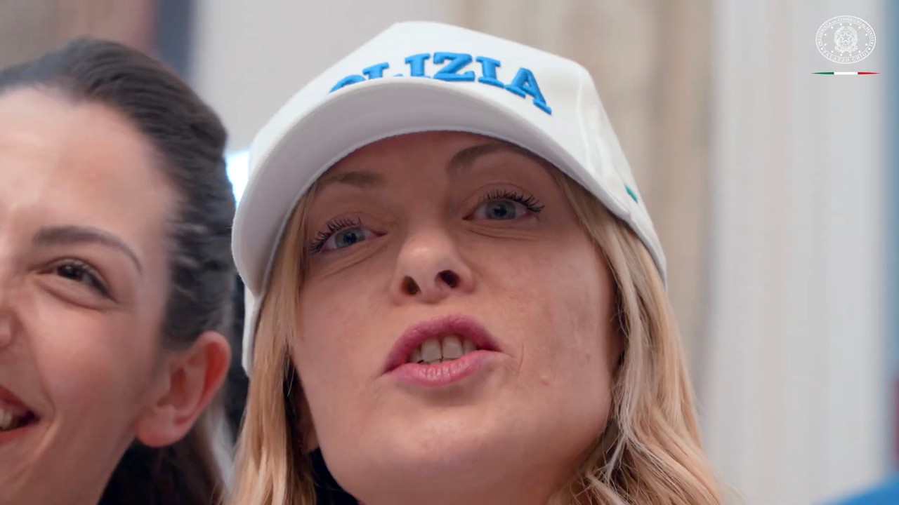 GIORGIA MELONI INCONTRA UNA DELEGAZIONE DELLA POLIZIA DI STATO IN OCCASIONE 174° ANNIVERSARIO