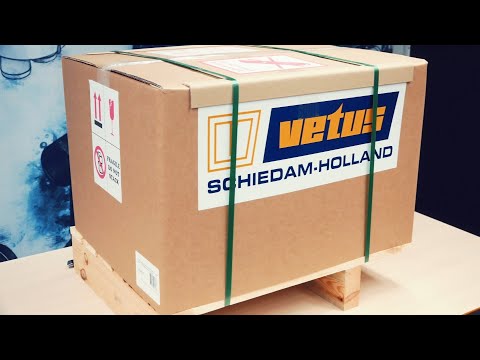 Unboxing the VETUS E-Line Electrical Propulsion Engine