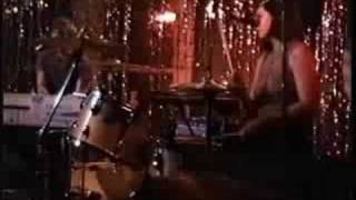 Quasi 2001 (Part 1) "Birds" Janet Weiss Sam Coomes Houston Live Concert