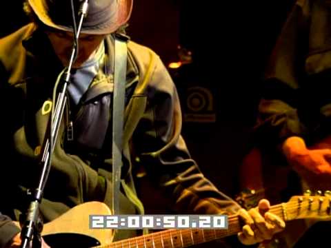 Neil Young - Unknown Legend (Live at Farm Aid 2008)