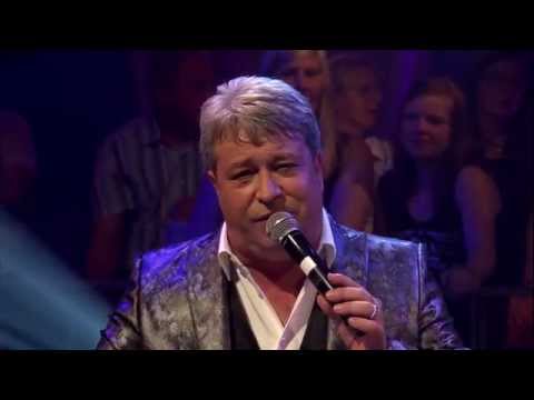 anne cafe - Garry Hagger - Merci cherie