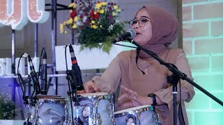 Download lagu ENAK POLL..! MUTIK NIDA NYANYI SAMBIL NGENDANG LAGU VIRAL WAHDANA LIVE JAKARTA PUSAT mp3
