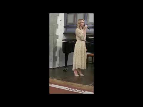 Norwegian Wedding Singing in church Christine Guldbrandsen