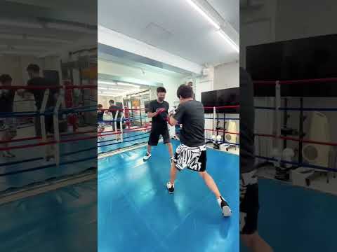 【ガードの意識】普段の構えで意識していることはなんでしょう?打った後も意識できていますか?打ち終わりのガード,これを練習で意識してください!#boxing #ミット打ち #格闘技 #shorts