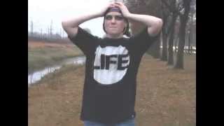 Sofa &#39;Sinister&#39; (Dodge &amp; Fuski x Virtual Riot – Alien)