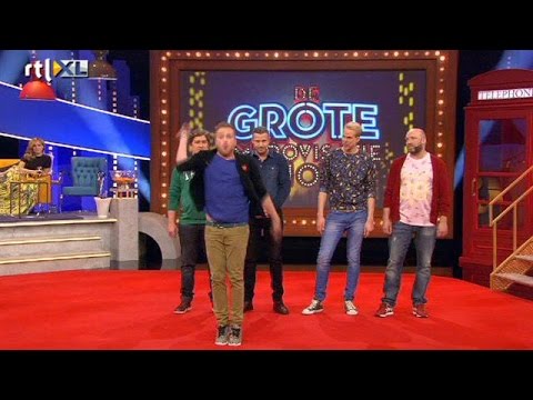 Waaraan herken je homoseksuele politieagenten? - DE GROTE IMPROVISATIESHOW